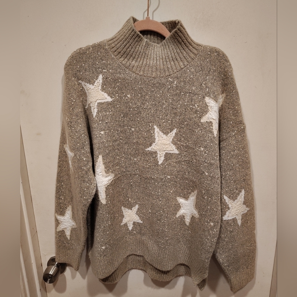 Mod Lusive NWT Women's Mock Neck Star Print Pullover Sweater Sz XL Casual Cozy